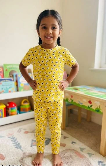 Kids Pyjama Set - Townway product image 1