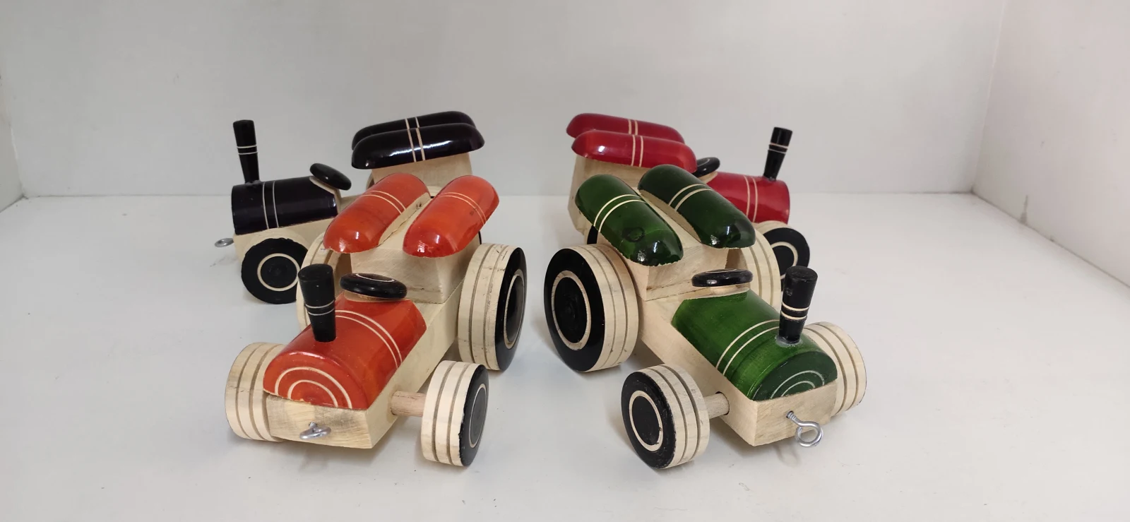 WOODEN HANDMADE TRACTOR - Village King! 🚜🔴 - Townway product image 3