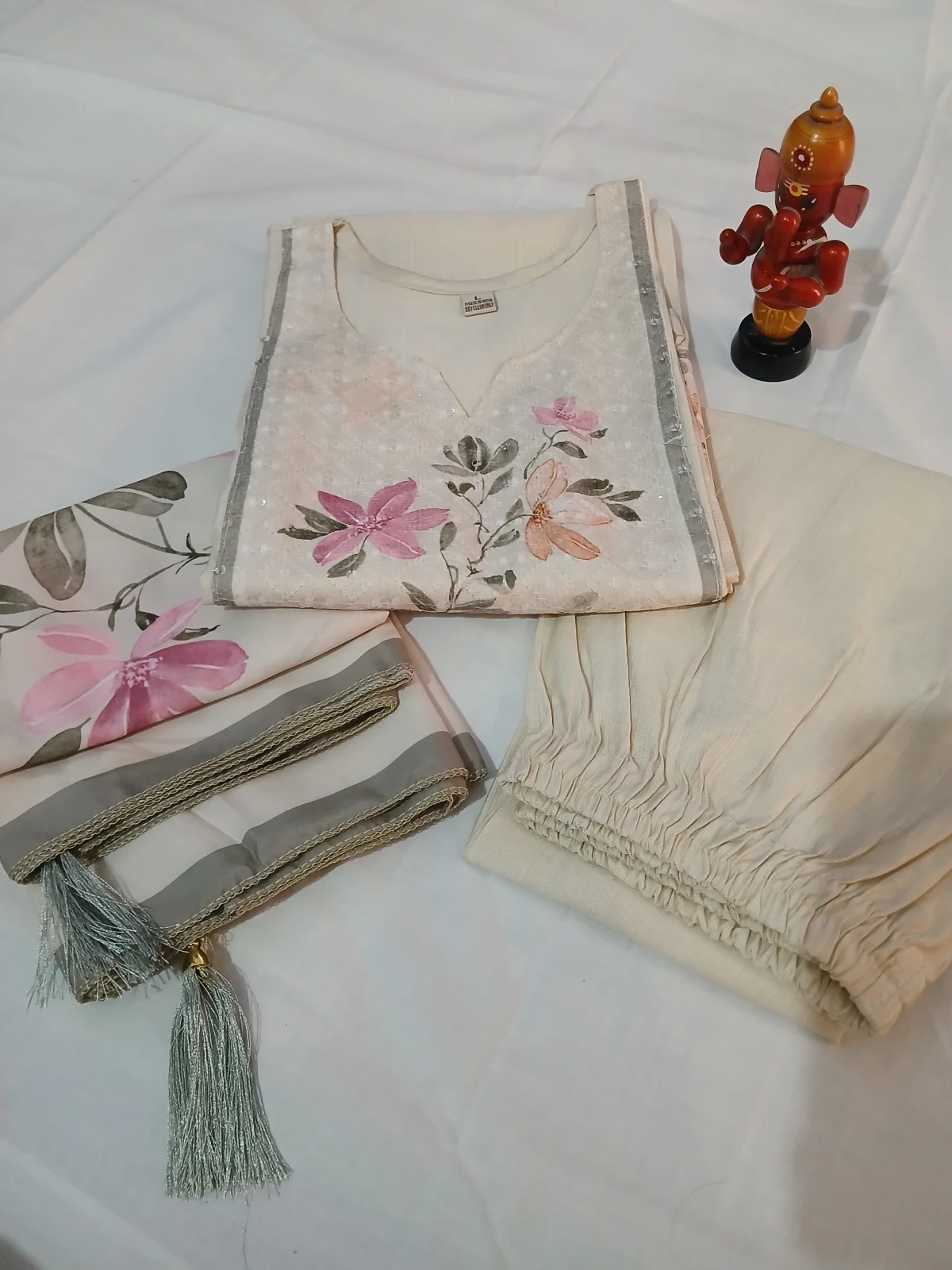 Chudithar Set with Pant and Dhupta - Townway product image 1