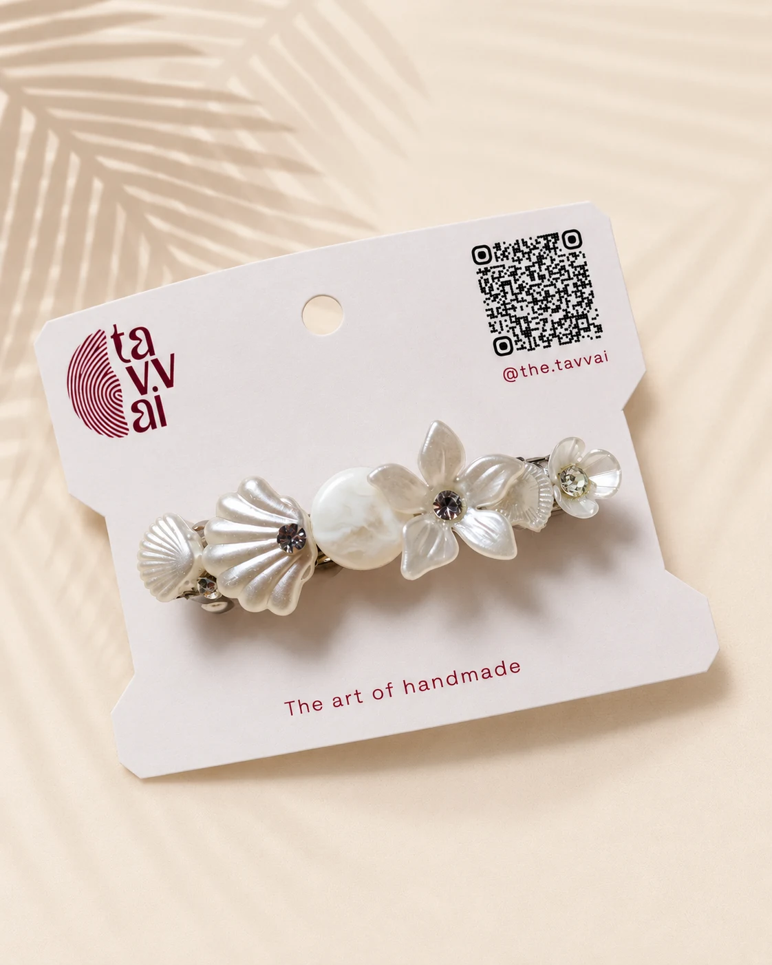 Tavvai Handmade Pearl & Shell Hair Clip (White Floral & Seashell) - Townway product image 1