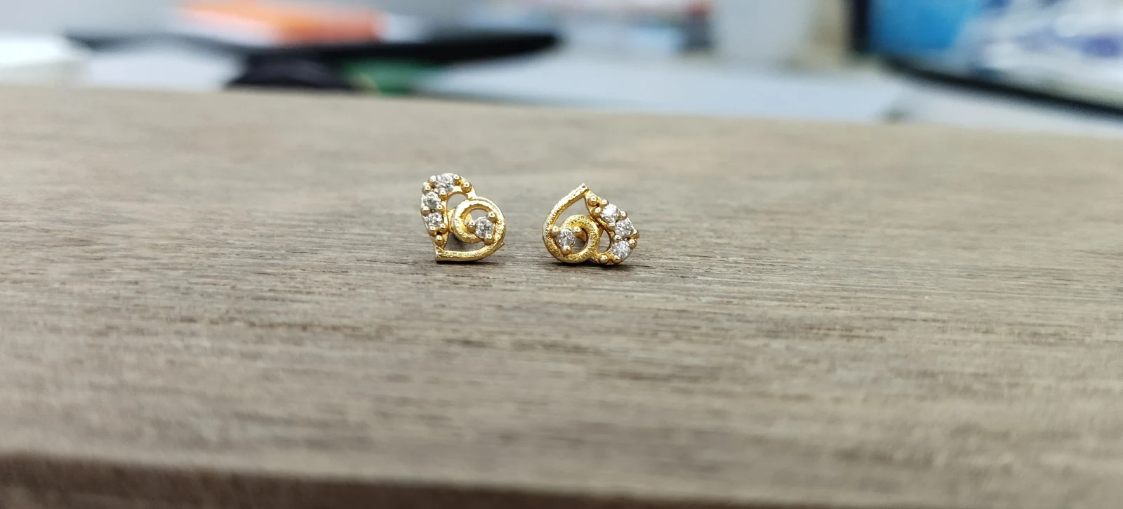 A02 Earring - Townway product image 4