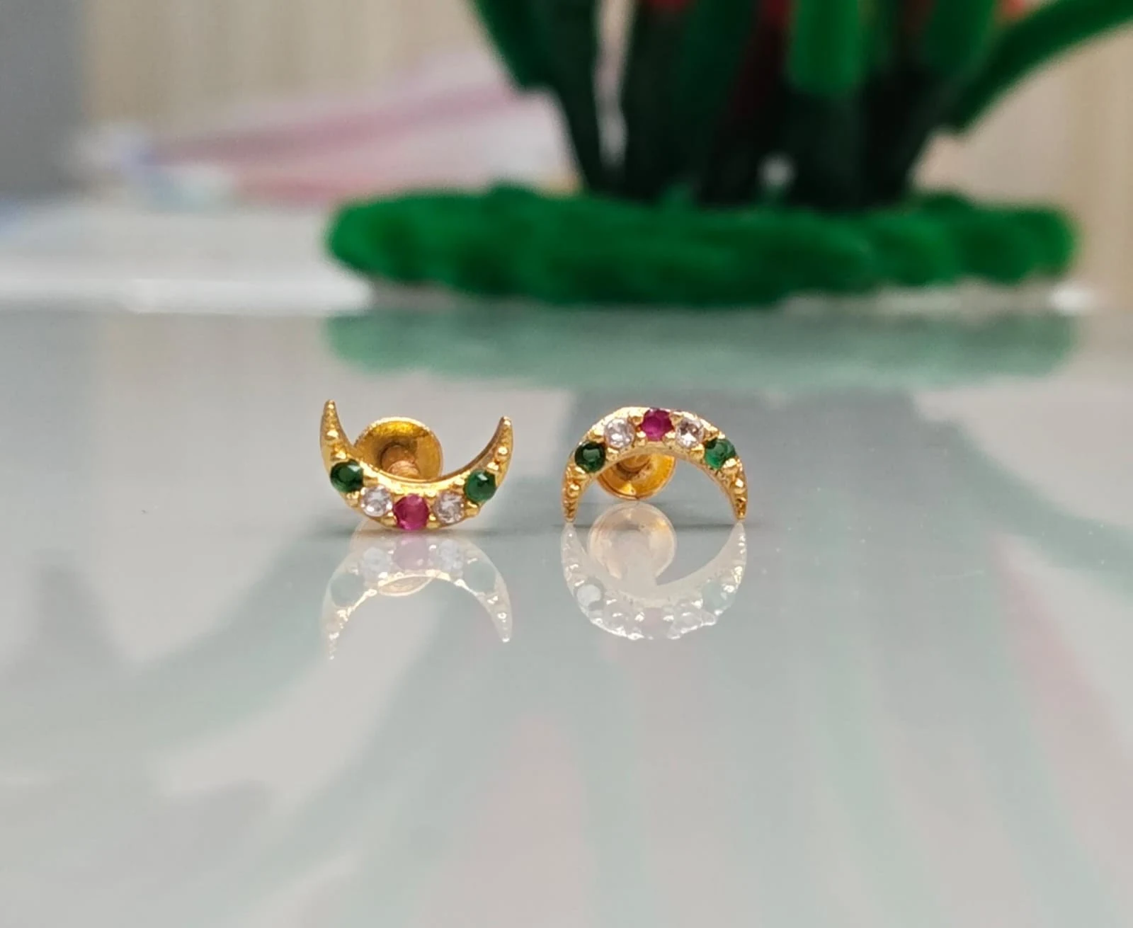 A08 Earring - Townway product image 2