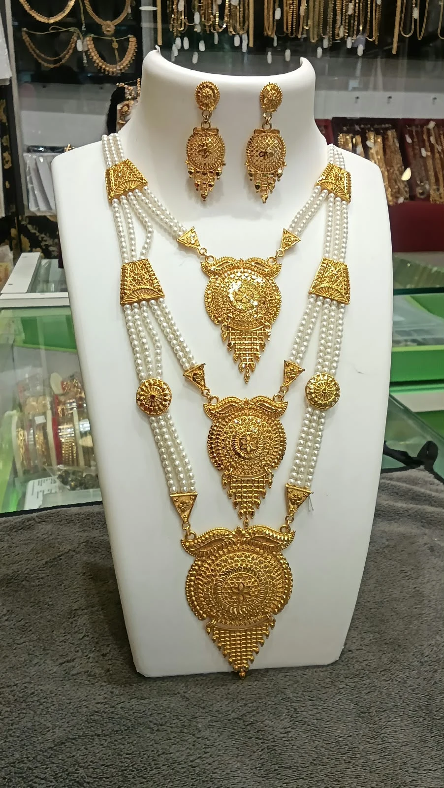 Three Layer White Beads Necklace with Pendent and Earring - Townway product image 1
