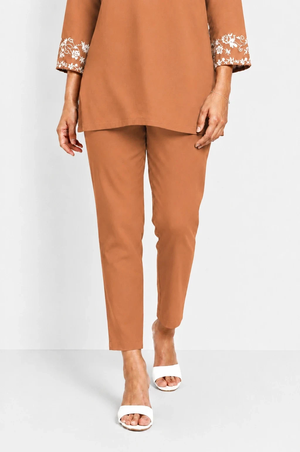 STRAIGHT PANT SANDAL 2 - Townway product image 3