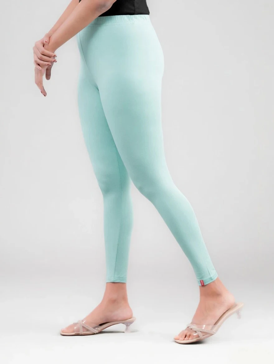 ANKLE LEGGINGS ICE BLUE - 57 - Townway product image 5