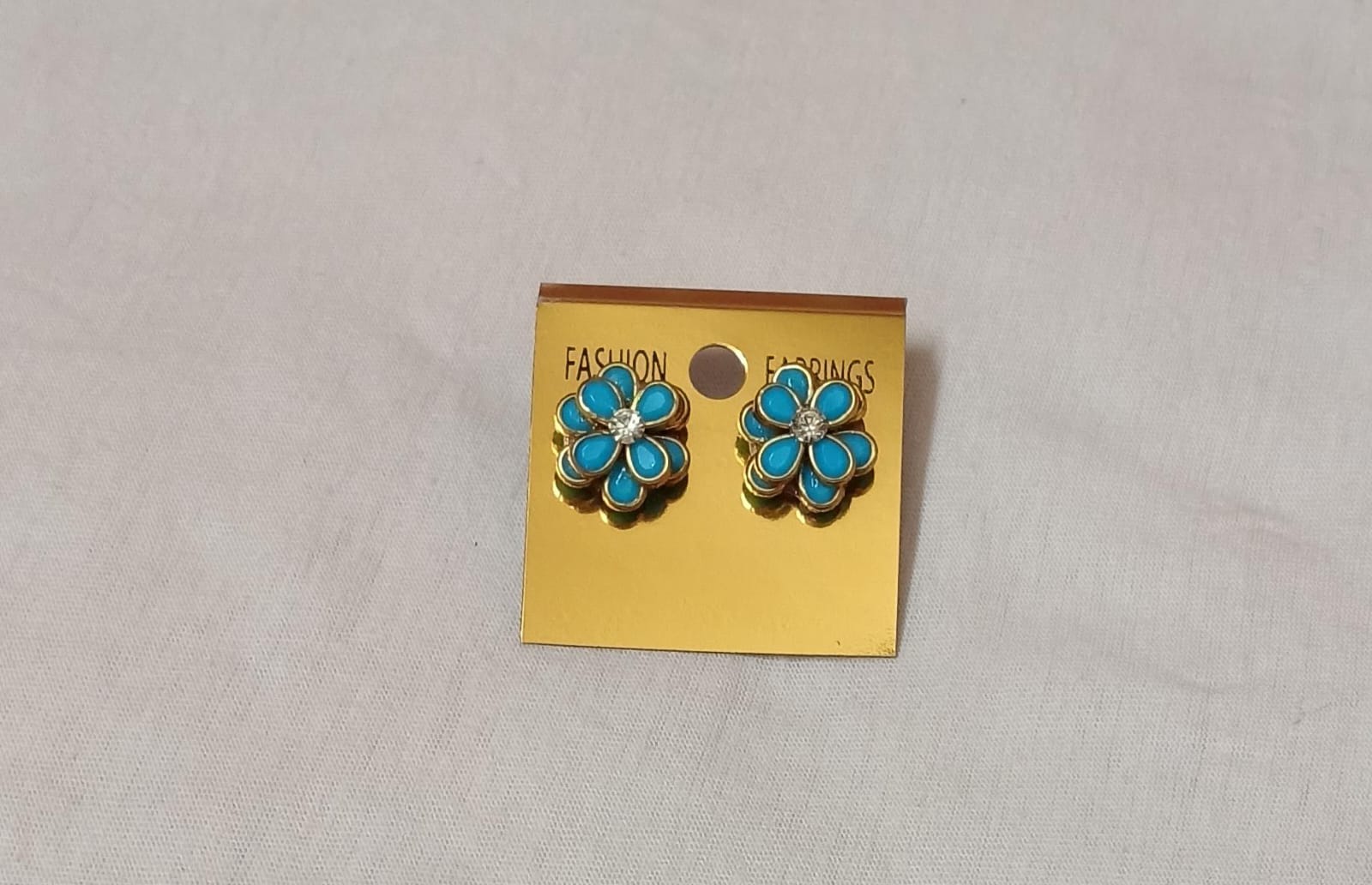 FANCY STUNNING EARRING BLUE