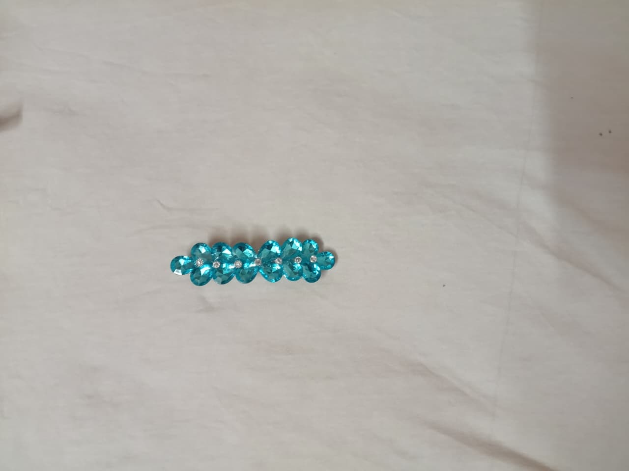 FANCY CENTER CLIP BLUE