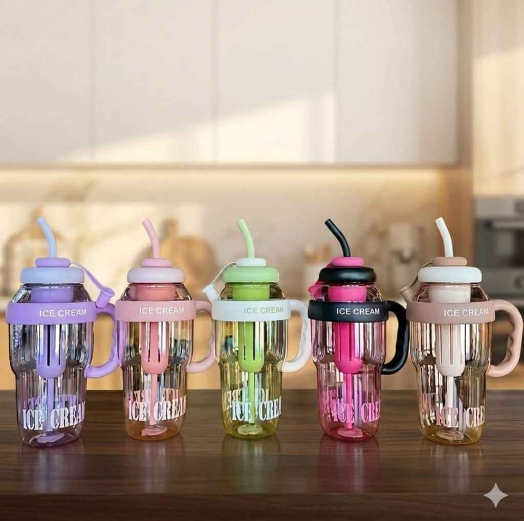 Ice cream water bottle 1300 ml with straw