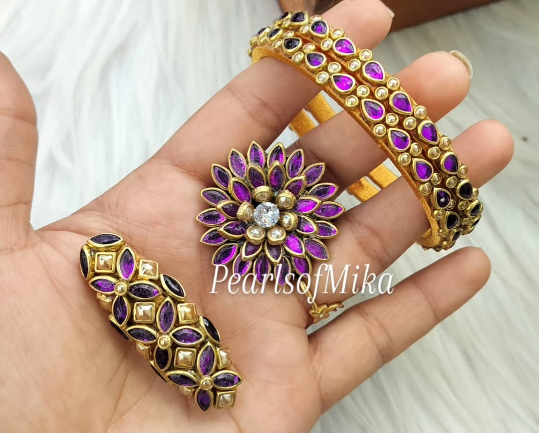 Combo of 3 Bangle, Band and saree pin