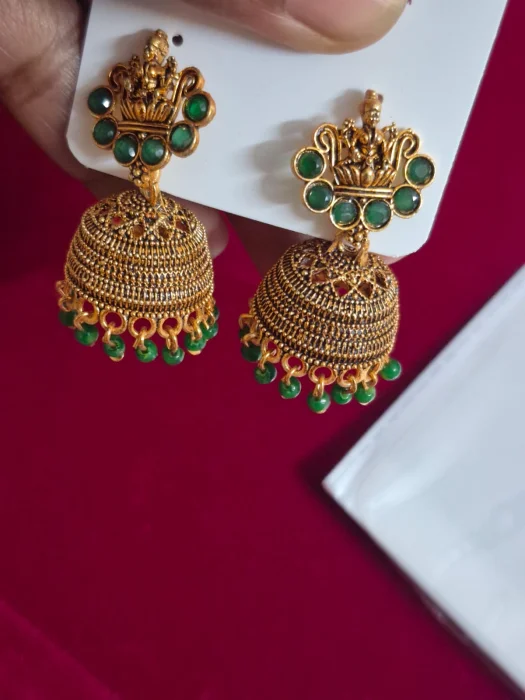Chumkas (Jhumki)